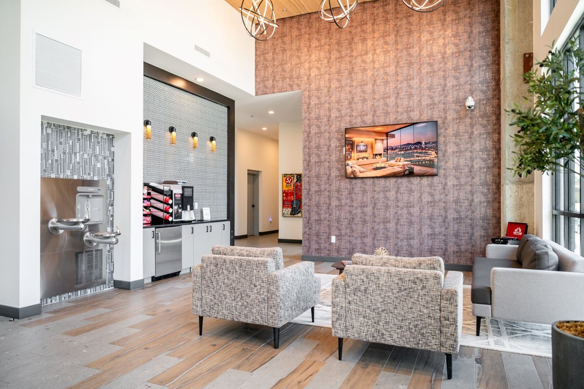 Harbor Side At Conwood Flats Apartments